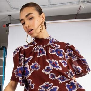 TANYA TAYLOR Dark Purple Burgundy & Blue Purple Floral Silk Blouse Top 6 Medium